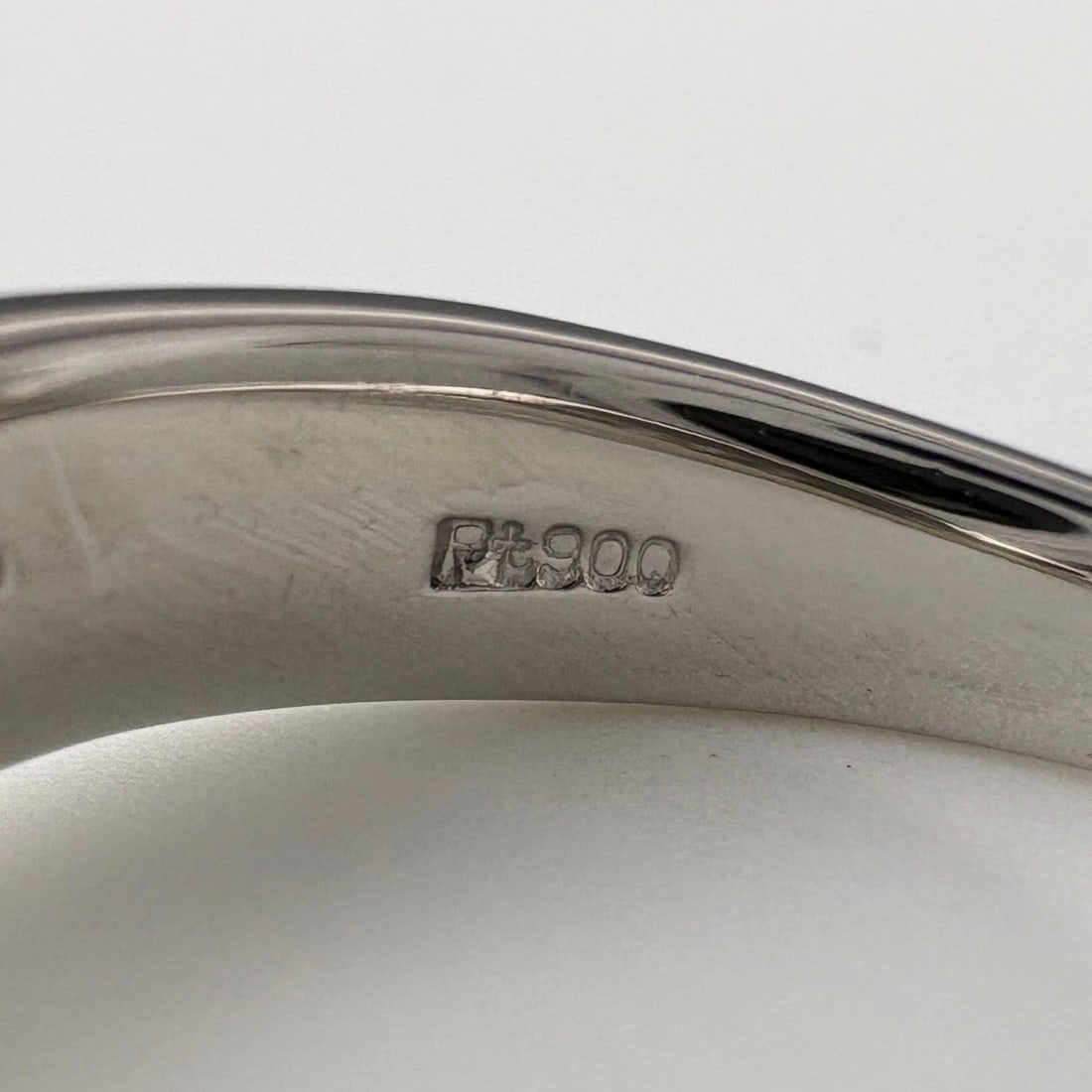 MELEE DIAMOND DESIGN RING PLATINUM - 2