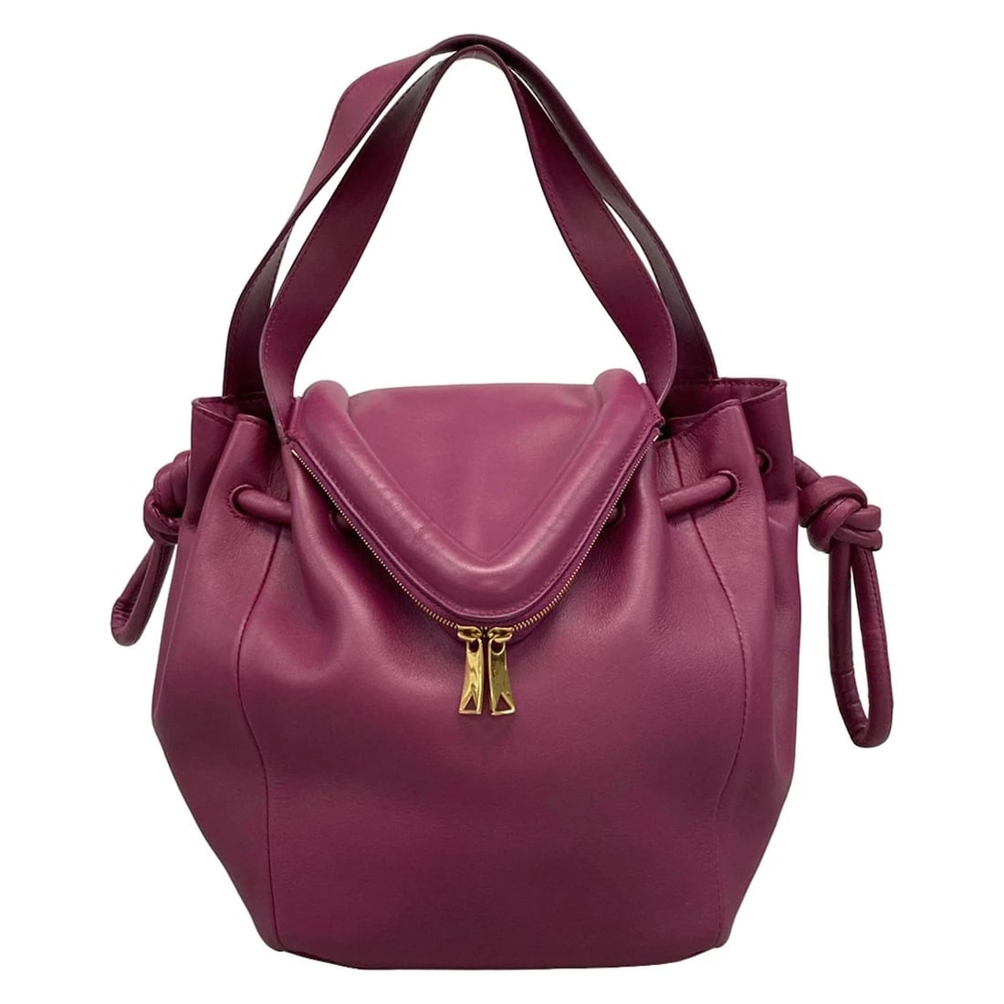 BOTTEGA VENETA BEAK - PURPLE LEATHER SHOULDER BAG SHOULDER BAG: BOTTEGA VENETA Beak - Purple Leather Shoulder Bag Shoulder Bag Brand: BOTTEGA VENETA Type: Shoulder Bag Material: Leather Color: Purple Size: Height : 9.84 inch (25 cm) Width : 7.68 (19.5 cm) Dept