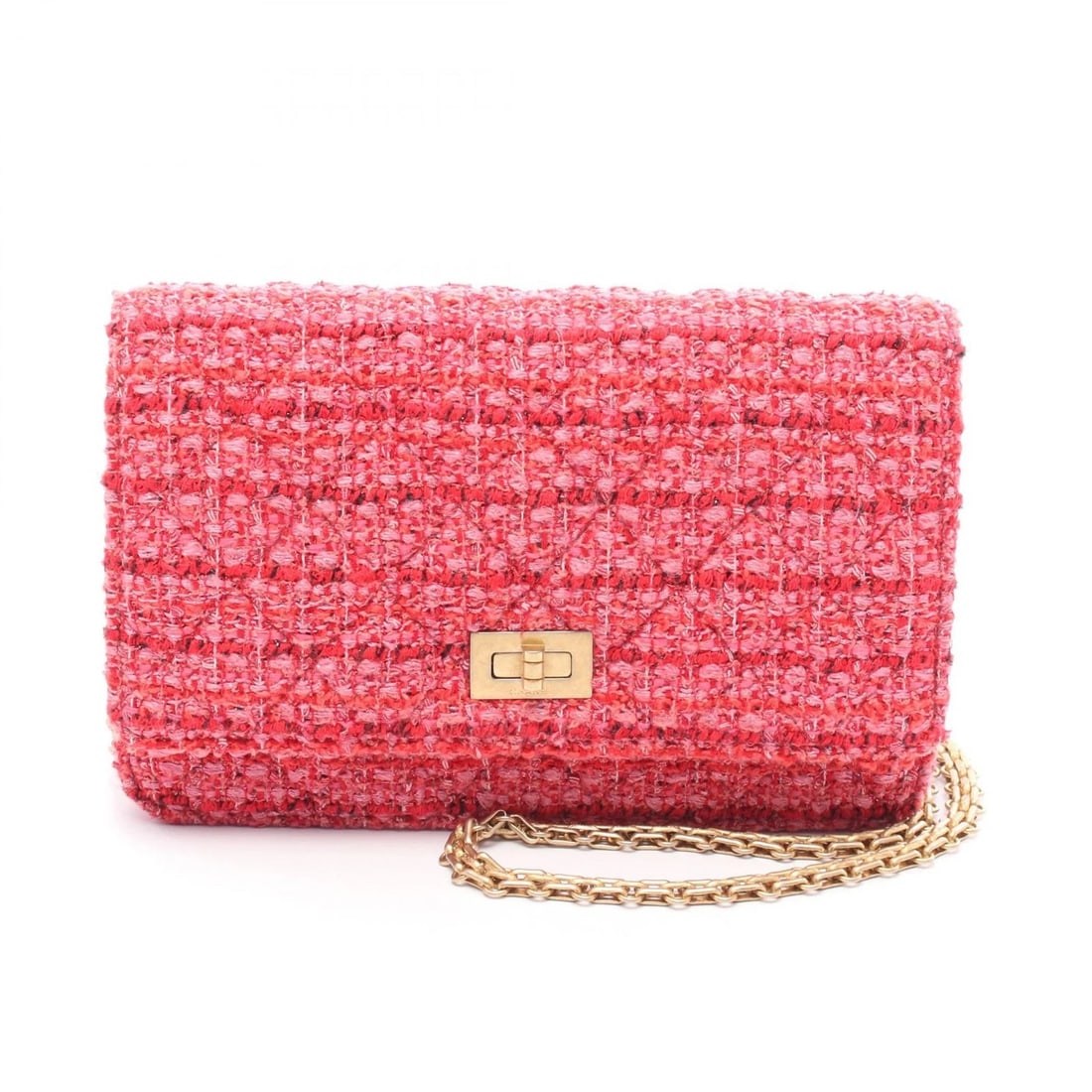 CHANEL 2.55 MATELASSE CROSSBODY CHAIN SHOULDER BAG: CHANEL 2.55 Matelasse Crossbody Chain Shoulder Bag Brand: CHANEL Type: Shoulder Bag Material: Fabric Color: Red Size: (H:4.7" x W:7.5" x D:1.2") Shoulder?130cm(51.2") Accessories: None Acc