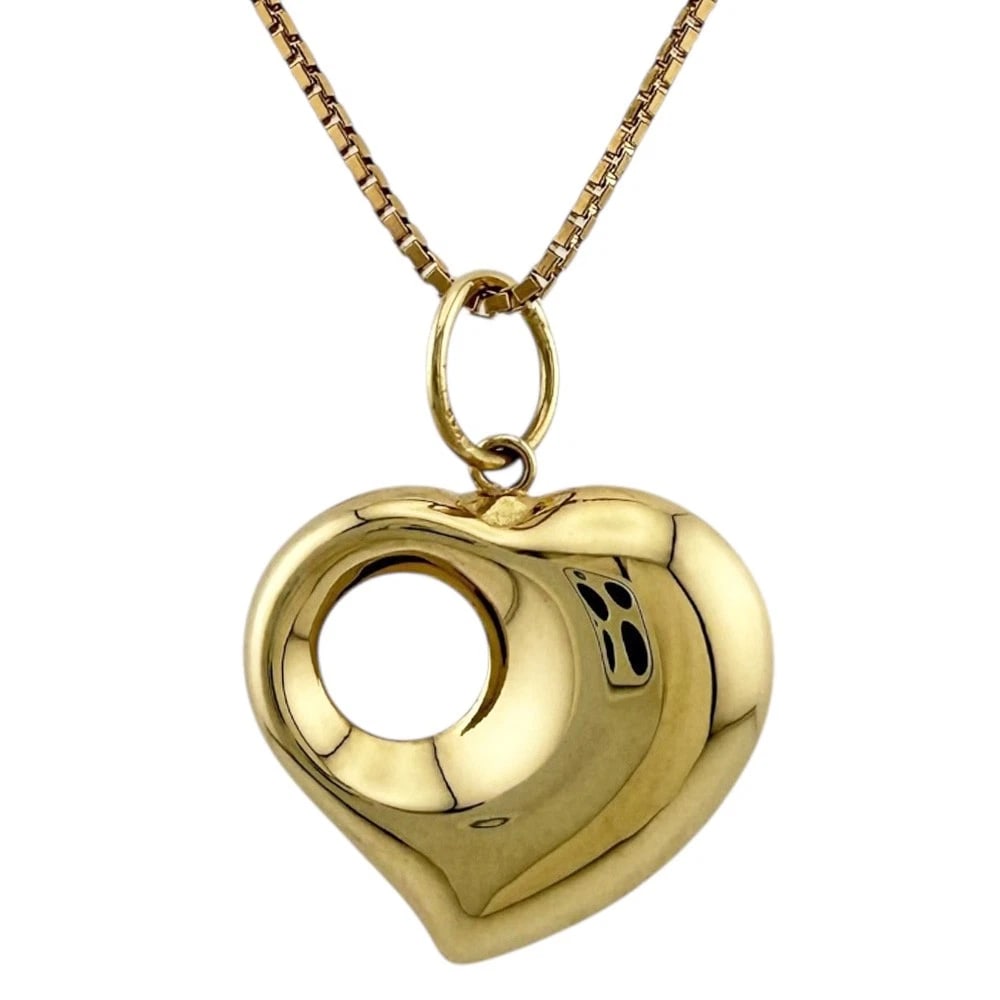 NECKLACE K18 YELLOW GOLD HEART: Necklace K18 yellow gold heart Brand: Unbranded Type: Necklace Material: K18 yellow gold Color: gold Size: Total Length:45cm Chain width:0.7mm Top:W18.5mm x H25.0mm Accessories: None