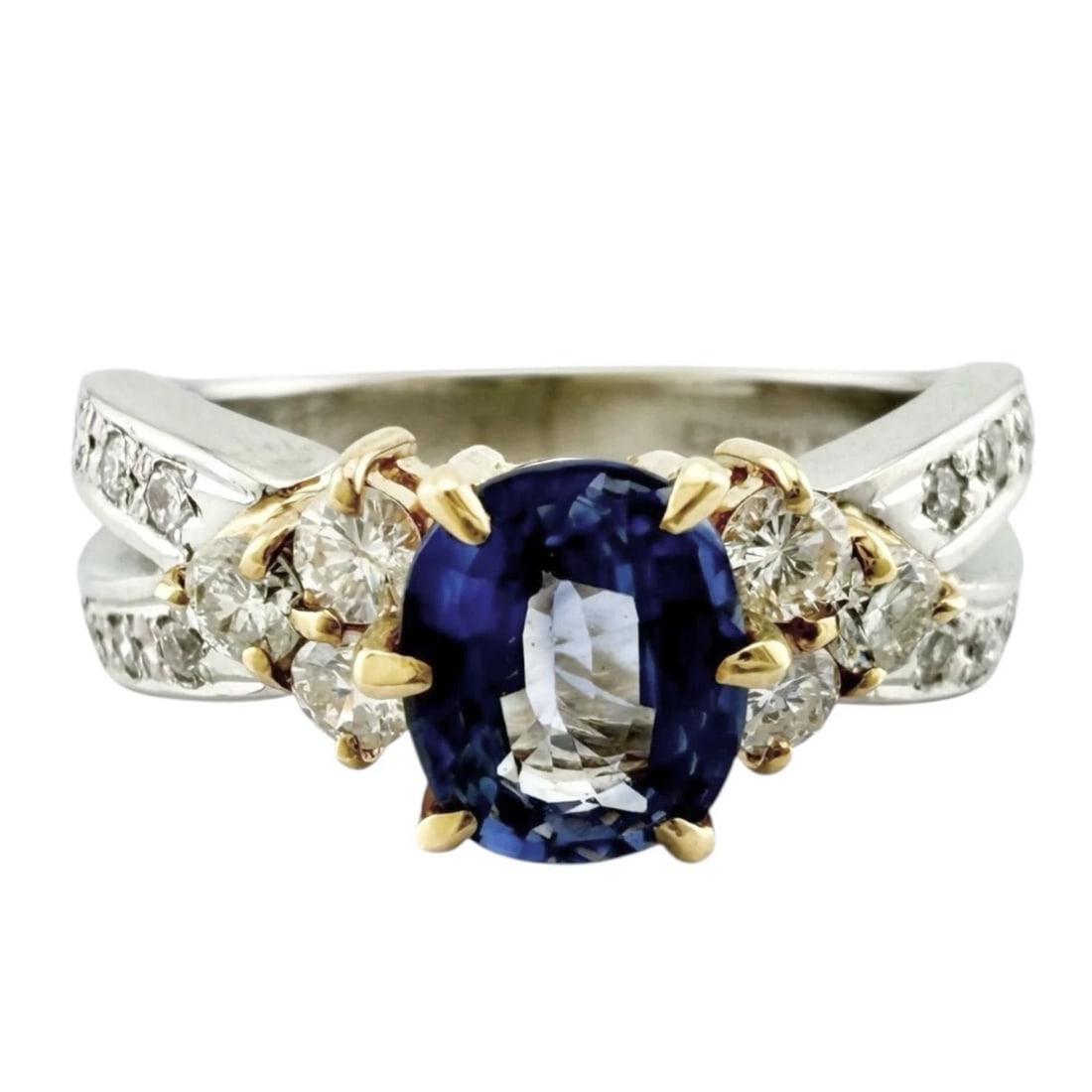 RING PT900 K18 SAPPHIRE DIAMOND: Ring Pt900 K18 sapphire diamond Brand: Unbranded Type: Ring Material: Pt900Platinum Main Stone/Creation sapphire Color: Silver Size: US 4 1/2 Accessories: None Accessories Notice: When