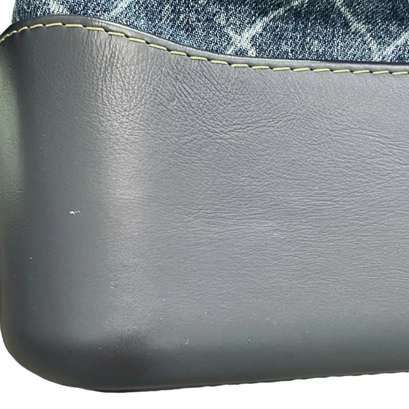 CHANEL SHOULDER BAG - 9