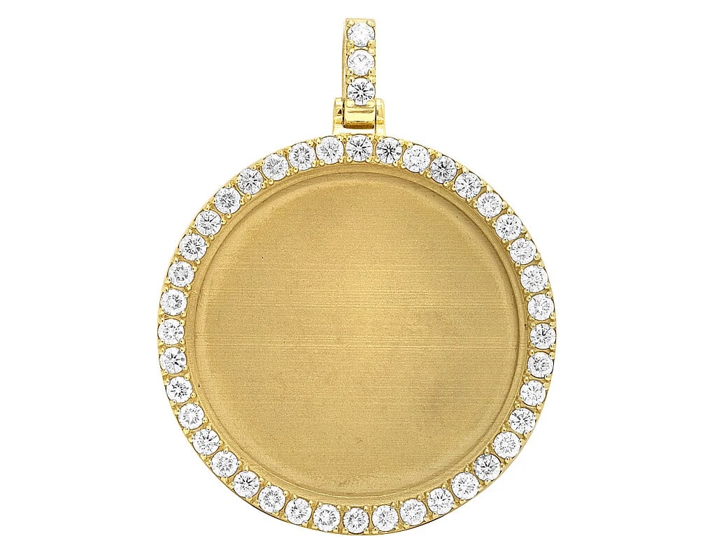 10K GOLD 15 POINTER REAL DIAMOND ROUND MEMORY PENDANT: 10K Gold 15 Pointer Real Diamond Round Memory Pendant Brand: None Type: Necklace Material: 10k White Gold Main Stone/Creation Natural Color: White Gold Size: Dimension 2.5 Accessories: None