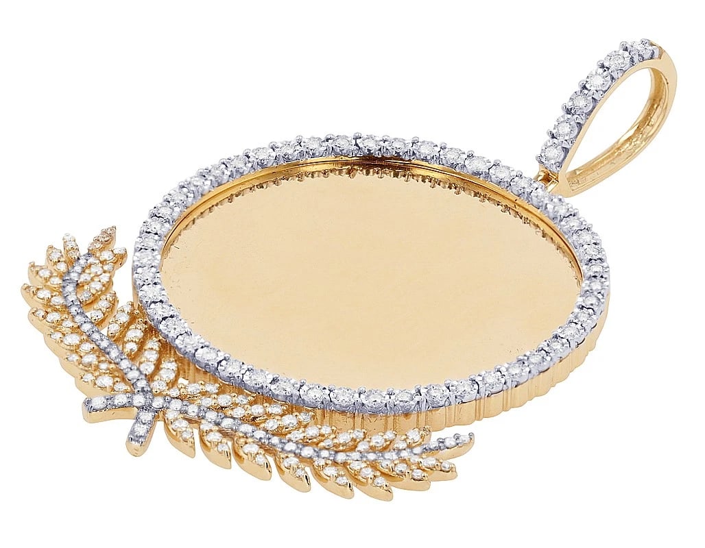 LAUREL FRAME DIAMOND ROUND MEMORY PENDANT - 2