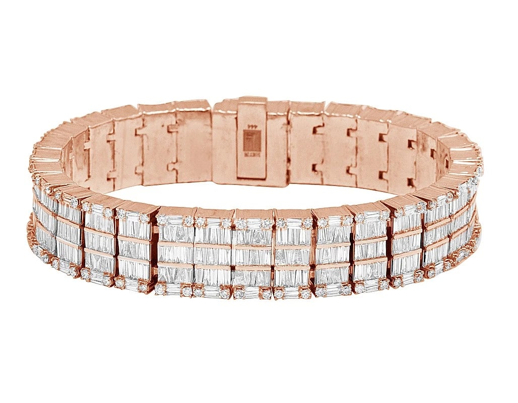 10K ROSE GOLD BAGUETTE REAL DIAMOND BRACELET: 10k Rose Gold Baguette Real Diamond Bracelet Brand: None Type: Bracelet Material: 10k Rose Gold Main Stone/Creation Natural Color: Rose Gold Size: Dimension 8" Width 15mm Accessories: None