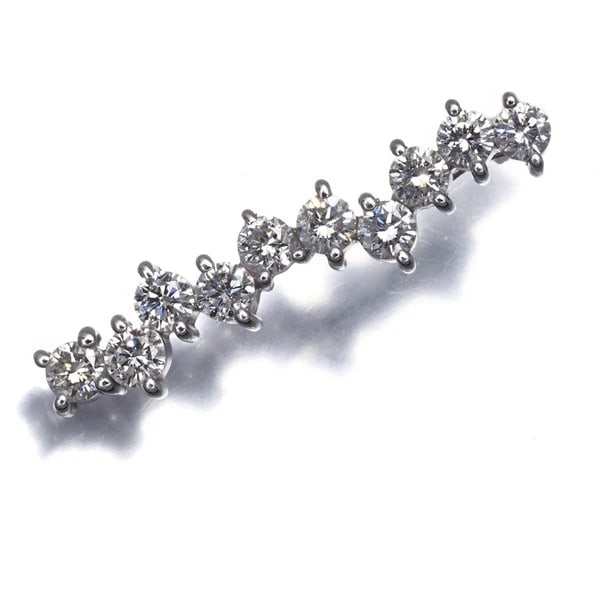 DIAMOND PENDANT 900 PLATINUM: Diamond Pendant 900 Platinum Brand: Unbranded Type: Pendant Material: 900 / Platinum Main Stone/Creation Natural Color: Platinum Size: Design size: 24.7 x 5.7mm Bail inner diameter: 4.3 x