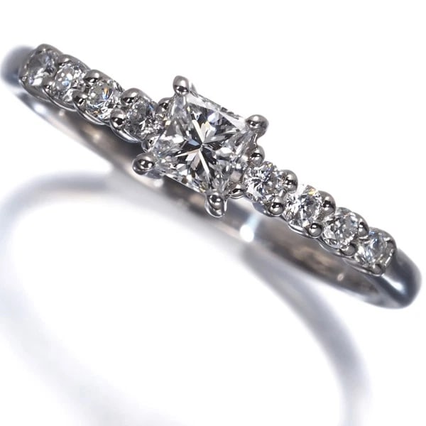 VENDOME RING DIAMOND 900 PLATINUM: VENDOME Ring Diamond 900 Platinum Brand: VENDOME Type: Ring Material: 900 / Platinum Main Stone/Creation Natural Color: Platinum Size: US 5.75 - 6 Accessories: None Accessories Notice: When