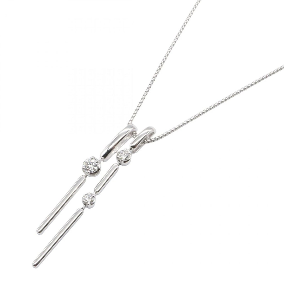 TASAKI DIAMOND NECKLACE 18KWG WHITE GOLD: TASAKI Diamond Necklace 18KWG White Gold Brand: TASAKI Type: Necklace Material: K18WG?White Gold? Main Stone/Creation Natural Color: White Gold Size: Size Neck rotation?50cm(19.7") Motif W?6mm x H