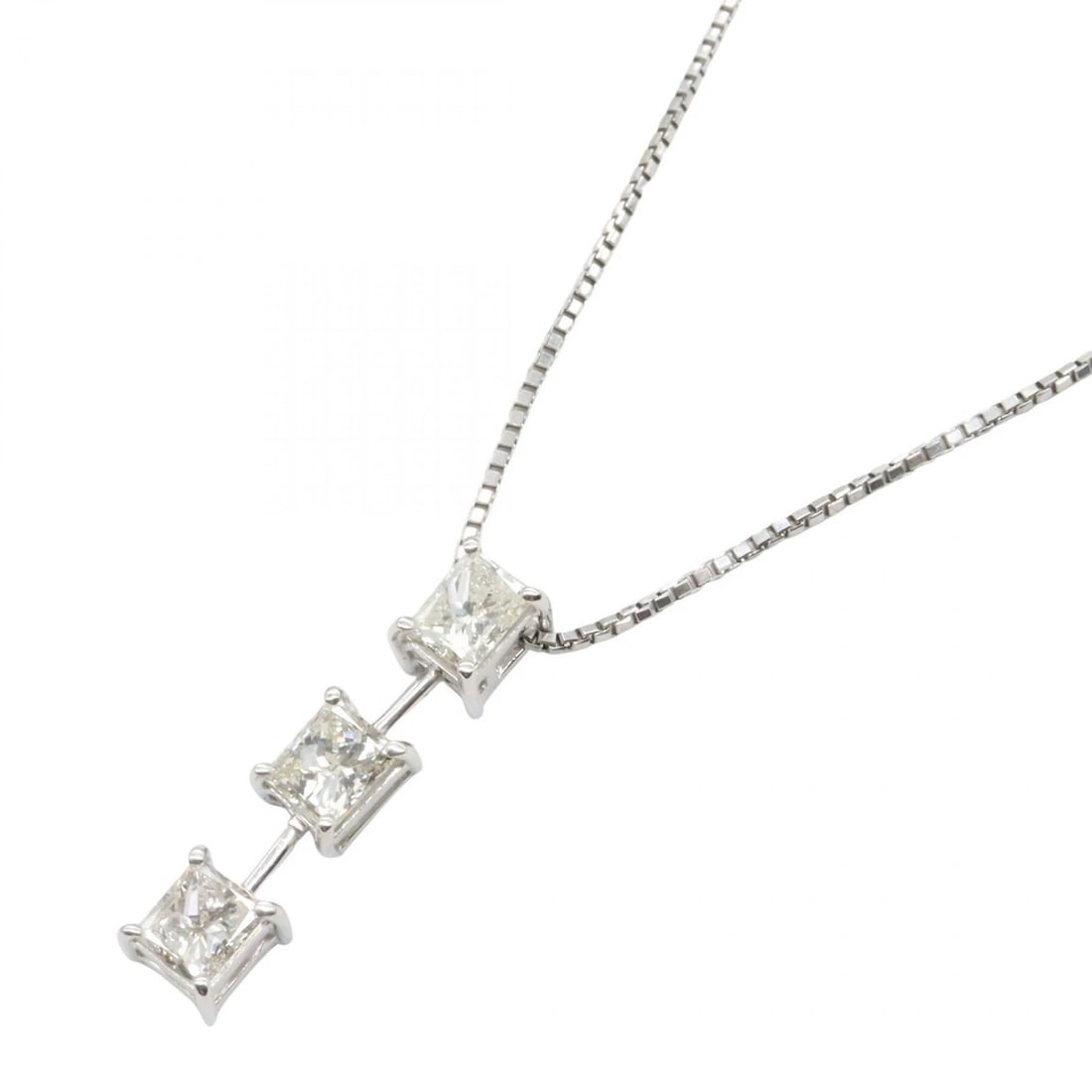 JEWELRY DIAMOND NECKLACE PENDANT PT900: JEWELRY Diamond Necklace Pendant Pt900 Brand: JEWELRY Type: Necklace Material: Pt900 Platinum Main Stone/Creation Natural Color: Platinum Size: Size Neck rotation?45cm(17.7") Motif W?5mm x H?25mm(