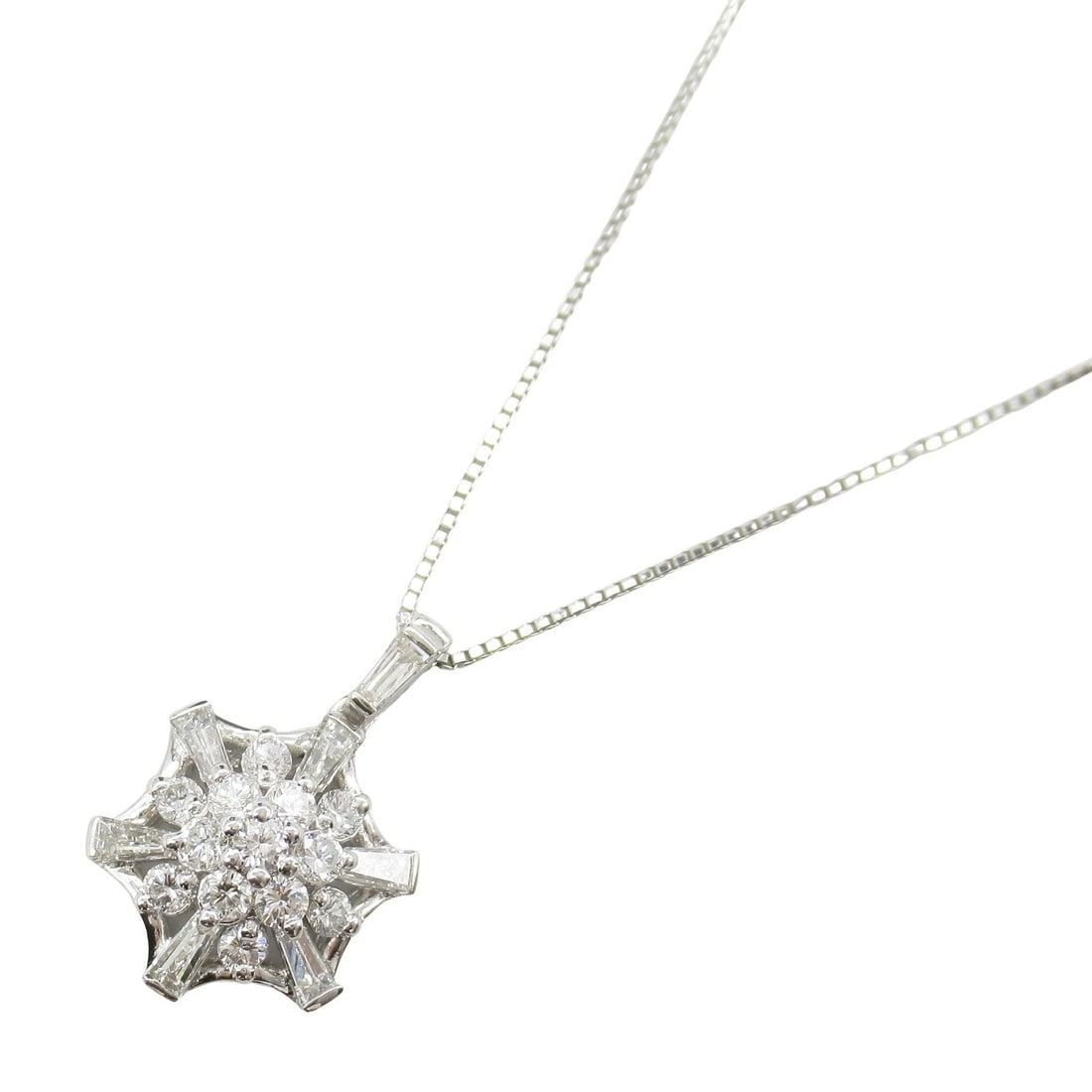 JEWELRY DIAMOND NECKLACE PENDANT PT900: JEWELRY Diamond Necklace Pendant Pt900 Brand: JEWELRY Type: Necklace Material: K18WG?White Gold? Main Stone/Creation Natural Color: White Gold Size: Size Neck rotation?49.5cm(19.5") Motif W?13mm x