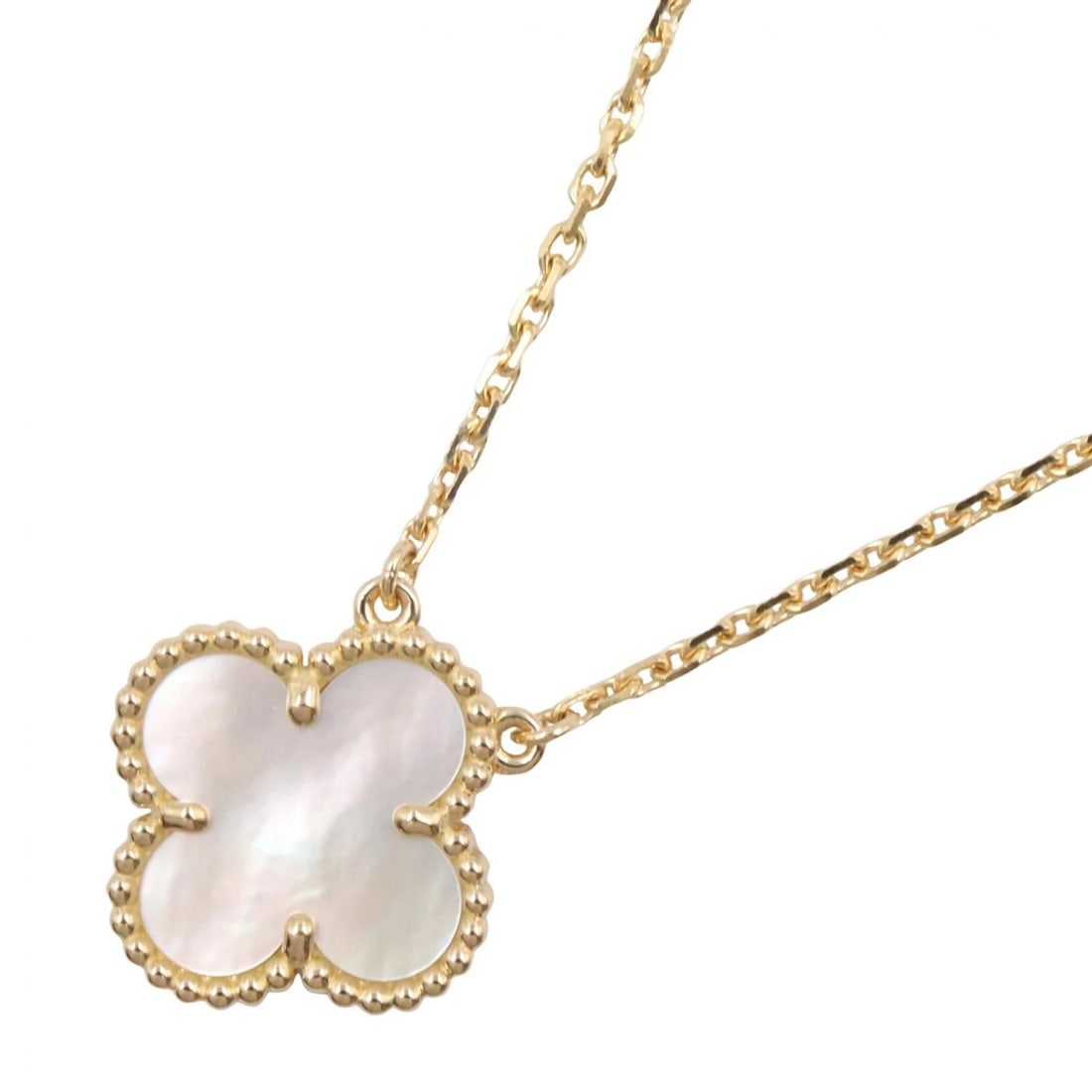 VAN CLEEF & ARPELS ALHAMBRA NECKLACE 18KYG: Van Cleef & Arpels Alhambra Necklace 18KYG Brand: Van Cleef & Arpels Type: Necklace Material: K18 (Yellow Gold) Color: Yellow Gold Size: Size Neck rotation?42.5/47cm(16.7") Motif W?15mm x H?15mm(0