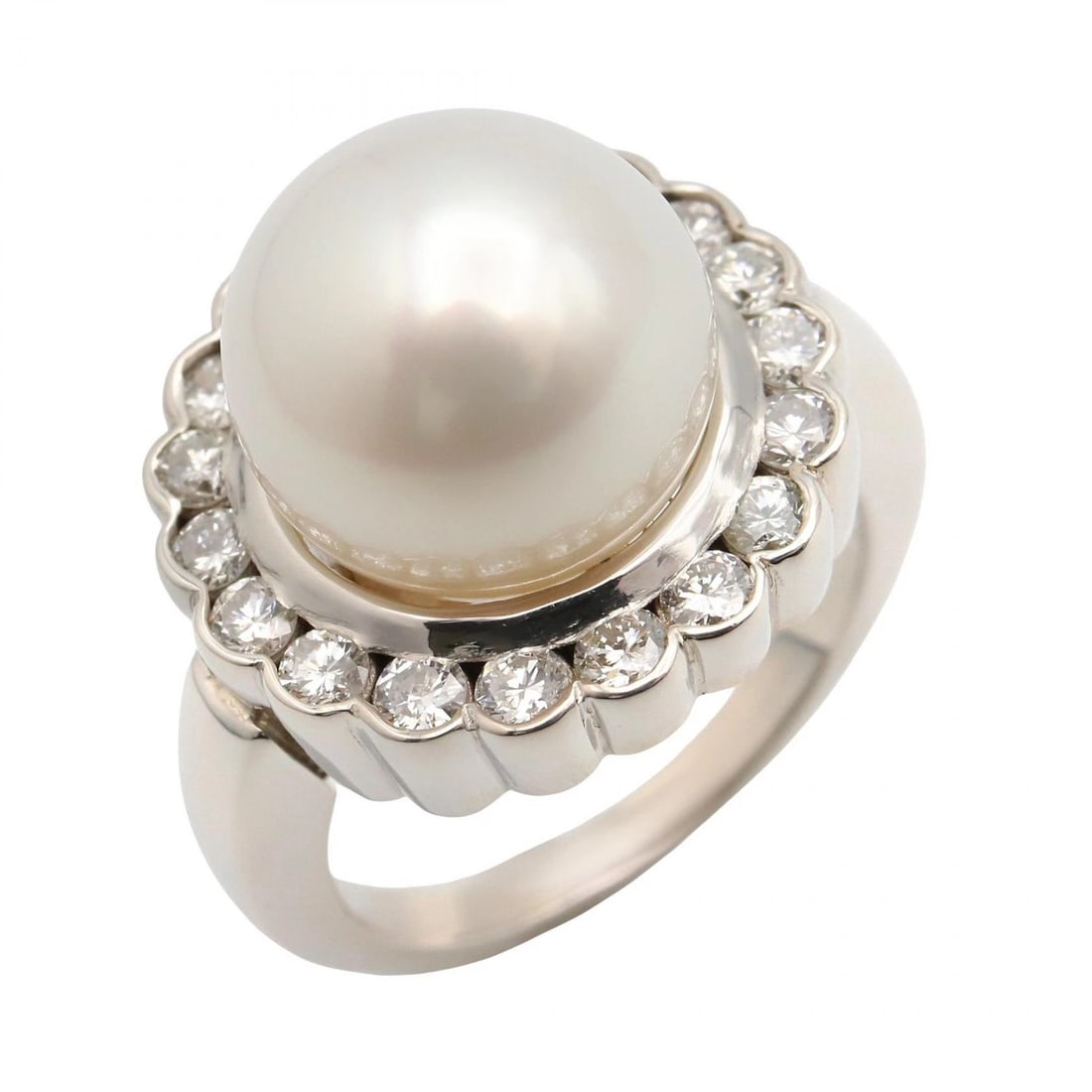 JEWELRY PEARL RING DIAMOND PT900 PLATINUM: JEWELRY Pearl Ring Diamond Pt900 Platinum Brand: JEWELRY Type: Ring Material: Pt900 Platinum Color: White??ish colors × Clear??ish colors × Silver??ish colors Size: 4.75 - 5 US Accessories: