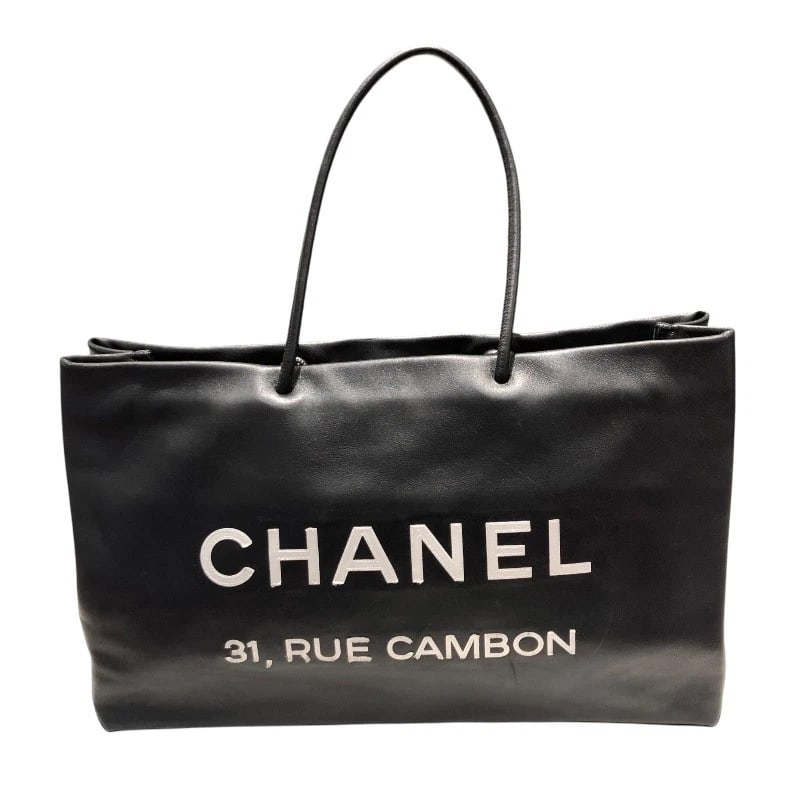CHANEL ESSENCE CHANEL TOTE TOTE BAG: CHANEL Essence Chanel Tote Tote Bag Brand: CHANEL Type: Tote Bag Material: lambskin Color: black Size: W16.1 x H9.8x D4.7inch Accessories: None Accessories Notice: When purchasing pre-owned