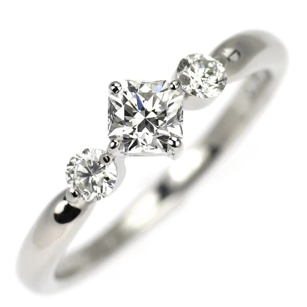 PT900 FLEMISH CUT DIAMOND RING: Pt900 Flemish Cut Diamond Ring Brand: None Type: Ring Material: Metal Purity 900 Metal Platinum Main Stone/Creation Natural Color: Platinum Size: 5.5 - 5.75 US Accessories: None Accessories