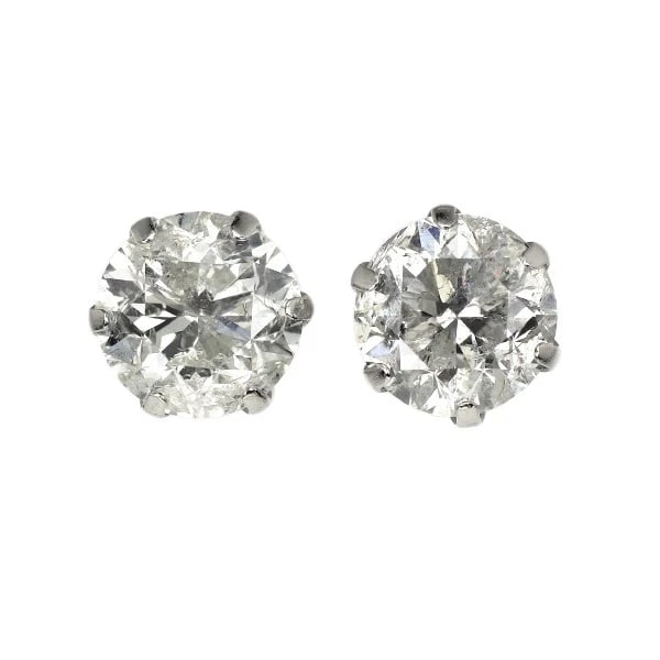 PT900 DIAMOND EARRINGS: Pt900 Diamond Earrings Brand: None Type: piercing Material: Metal Purity 900 Metal Platinum Main Stone/Creation Natural Color: None Size: Length/Width/Diameter6.0 Accessories: None