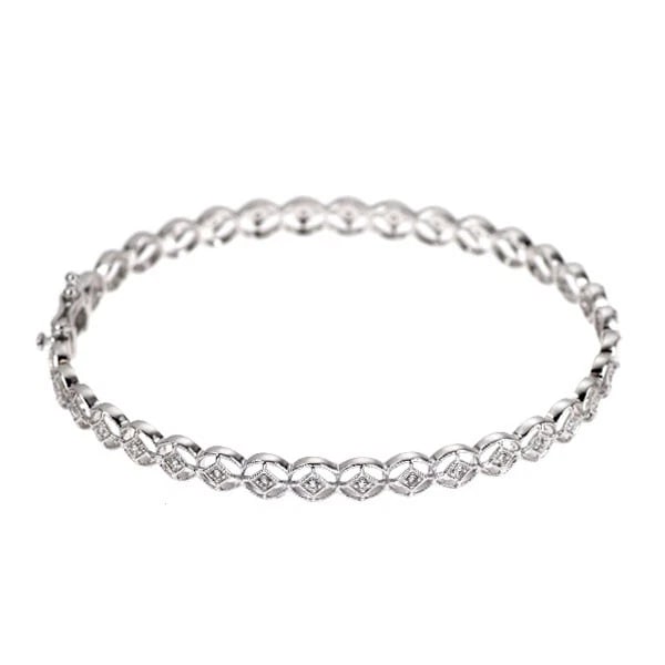 K18WG DIAMOND BANGLE: K18WG diamond bangle Brand: None Type: bangles Material: K18WG Color: WG Size: Chain Length 16.5 Length/Width/Diameter4.6 Width/Thickness2.4 Accessories: None Accessories Notice: When