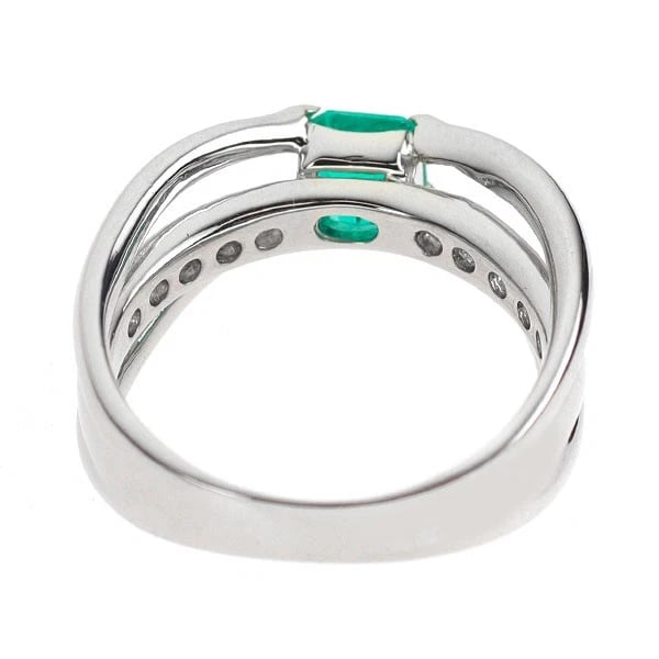PT900 EMERALD DIAMOND RING - 2