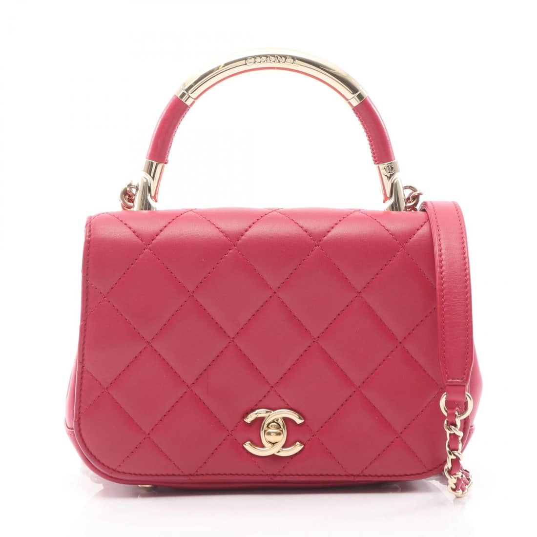 CHANEL CHAIN SHOULDER CROSSBODY HANDBAG: CHANEL Chain Shoulder Crossbody Handbag Brand: CHANEL Type: Shoulder Bag Material: Lambskin (sheep leather) Color: Red??ish colors Size: H:13cm x W:19cm x D:6cm (H:5.1" x W:7.5" x D:2.4") Accesso