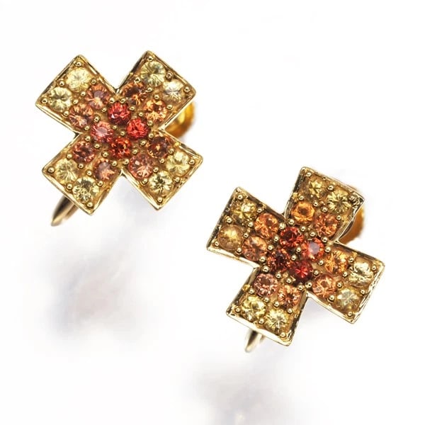SAPPHIRE CROSS EARRINGS 18K 750 YELLOW GOLD: Sapphire Cross Earrings 18K 750 Yellow Gold Brand: Unbranded Type: Earrings Material: 18K / 750 / Yellow Gold Main Stone/Creation Natural Color: Yellow Gold Size: Design size: 9.7 x 9.7mm 
