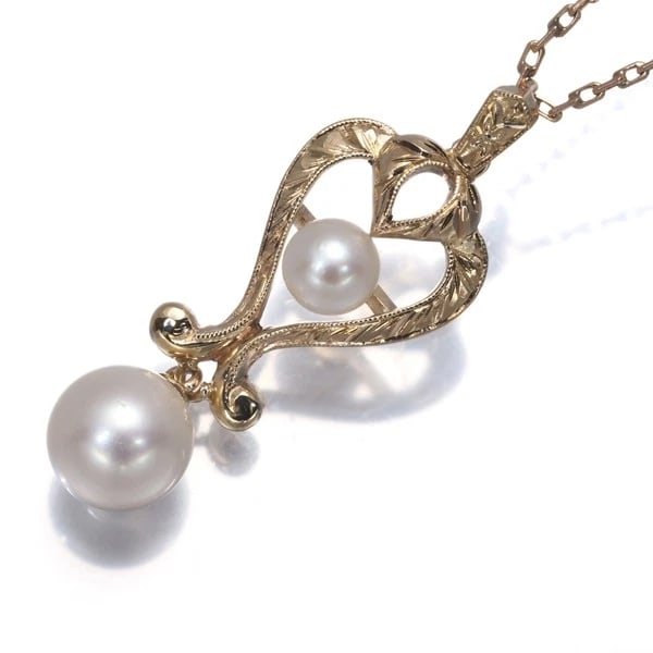 MIKIMOTO NECKLACE AKOYA PEARL 14K 585 YELLOW GOLD: Mikimoto Necklace Akoya Pearl 14K 585 Yellow Gold Brand: MIKIMOTO Type: Necklace Material: 14K / 585 / Yellow Gold Color: Yellow Gold Size: Necklace length: 39cm Pendant size: 29.5 x 10.3mm 