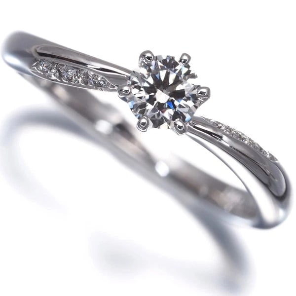 TASAKI RING DIAMOND WAVE 950 PLATINUM: TASAKI Ring Diamond Wave 950 Platinum Brand: TASAKI Type: Ring Material: 950 / Platinum Main Stone/Creation Natural Color: Platinum Size: US 5.25 - 5.5 Accessories: None Accessories Notice: