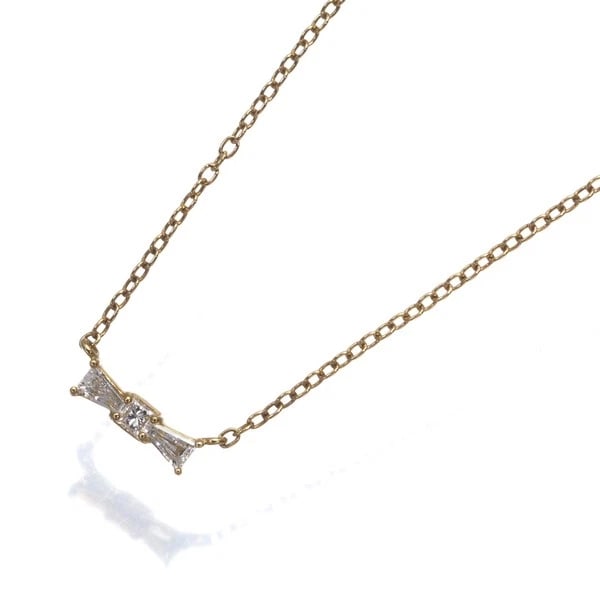 AHKAH NECKLACE DIAMOND RIBBON: AHKAH Necklace Diamond Ribbon Brand: AHKAH Type: Necklace Material: 18K / 750 / Yellow Gold Main Stone/Creation Natural Color: Yellow Gold Size: Necklace length: 38 / 41cm Pendant size: 2.4 x