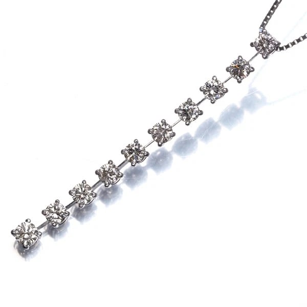 DIAMOND 10P NECKLACE 850 PLATINUM: Diamond 10P Necklace 850 Platinum Brand: Unbranded Type: Necklace Material: 850 / Platinum Main Stone/Creation Natural Color: Platinum Size: Necklace length: 45cm AdjUS table to short length