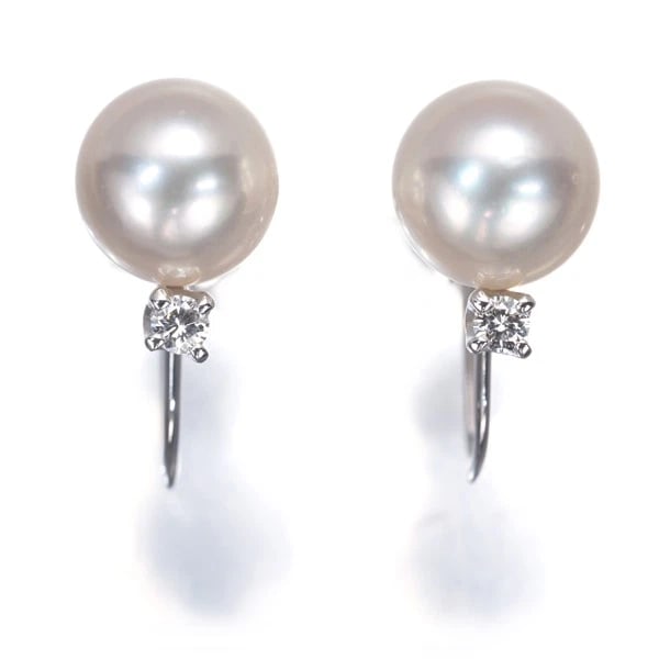 MIKIMOTO EARRINGS AKOYA PEARL DIAMOND SOLITAIRE 18K WG: Mikimoto Earrings Akoya Pearl Diamond Solitaire 18K WG Brand: MIKIMOTO Type: Earrings Material: 18K / 750 / White Gold Color: White Gold Size: Total length of design: 9.8mm Accessories: None