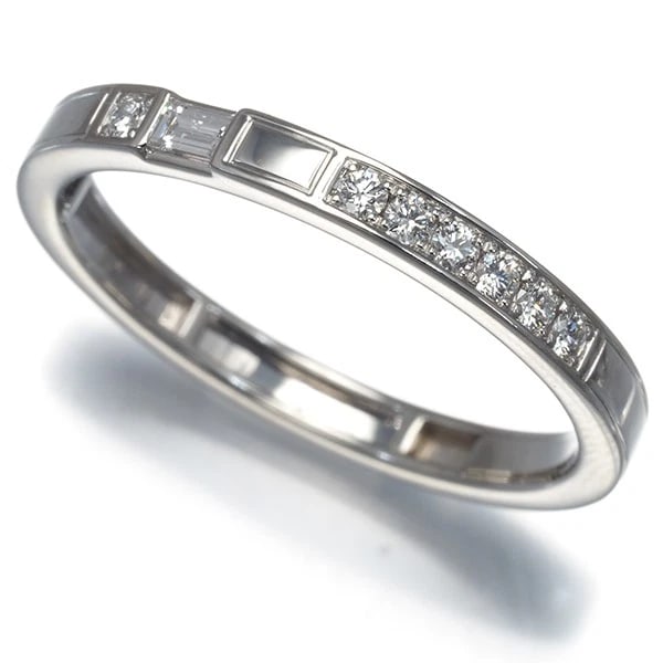 HARRY WINSTON RING DIAMOND TRAFFIC ACCENT: HARRY WINSTON Ring Diamond Traffic Accent Brand: HARRY WINSTON Type: Ring Material: 950 / Platinum Main Stone/Creation Natural Color: Silver Size: US 2.75 Accessories: None Accessories Not