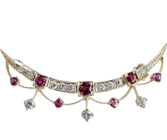 RUBY 18K YELLOW GOLD BROOCH - 2