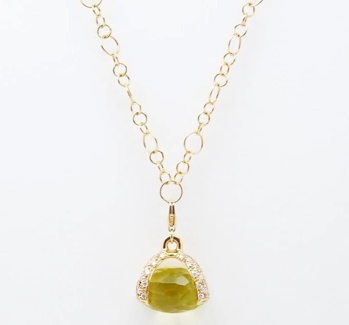 NANIS LEMON QUARTZ 18K YELLOW GOLD PENDANT NECKLACE: Nanis Lemon Quartz 18k Yellow Gold Pendant Necklace Brand: Nanis Type: Necklace Material: 18k Yellow Gold Main Stone/Creation Natural Color: Yellow Size: Pendant Size: Approx. H23.4 × W14.9 × D1