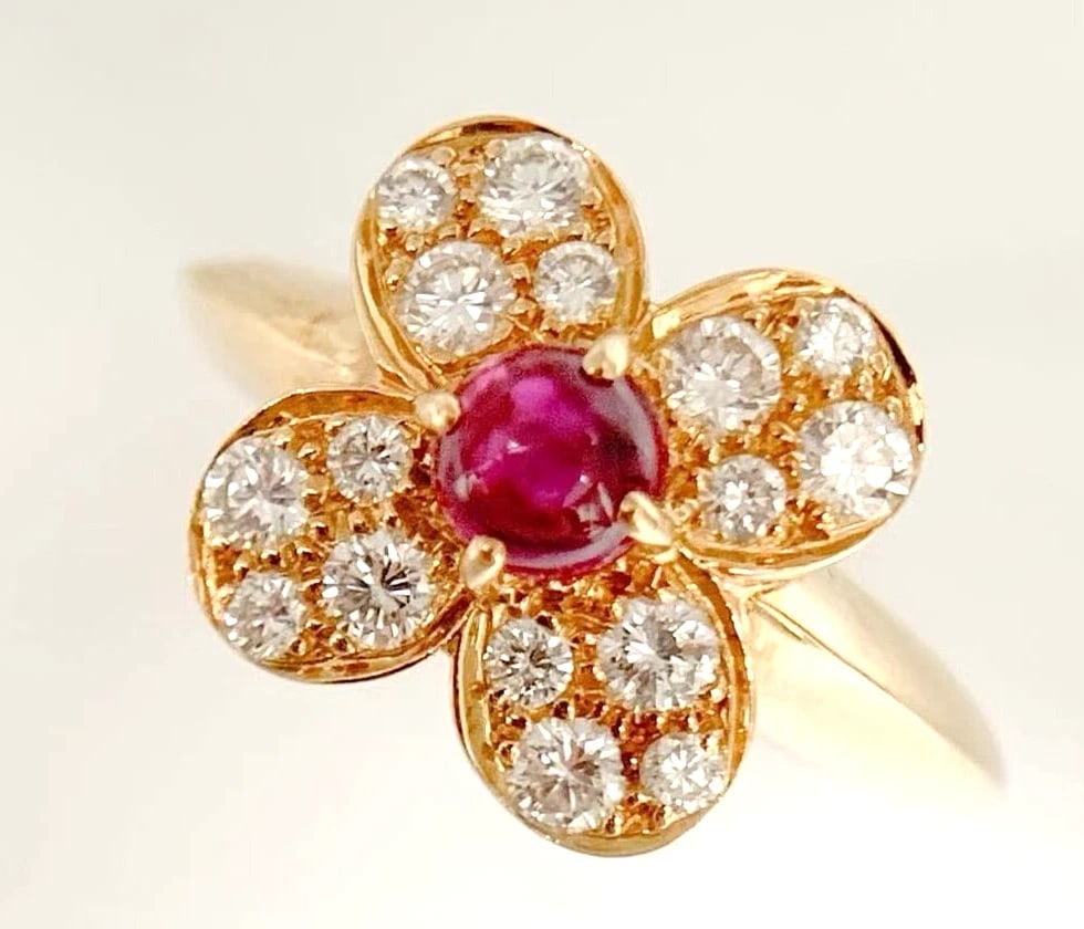 VAN CLEEF & ARPELS TREFLE RUBY DIAMOND RING - 3
