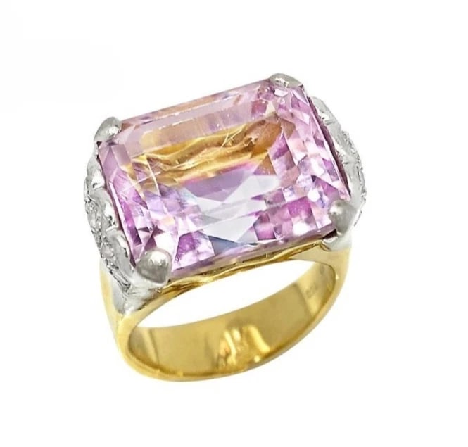 LARGE KUNZITE 18K WHITE YELLOW GOLD COCKTAIL RING (1 of 3)