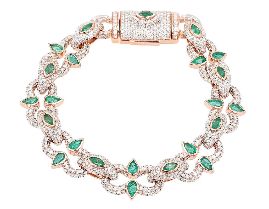 PEAR GREEN SAPPHIRE ACCENTS DIAMOND CHAIN LINK BRACELET: Pear Green Sapphire Accents Diamond Chain Link Bracelet Brand: None Type: Bracelet Material: 10k Rose Gold Main Stone/Creation Natural Color: Rose Gold Size: Dimension 13.7MM,8" Accessories: None