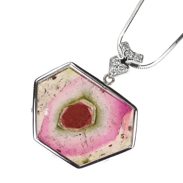 K18WG WATERMELON TOURMALINE DIAMOND PENDANT NECKLACE: K18WG Watermelon Tourmaline Diamond Pendant Necklace Brand: None Type: Pendant Necklace Material: Metal Purity K18 Metal Gold Main Stone/Creation tourmaline Color: None Size: Necklace: Chain