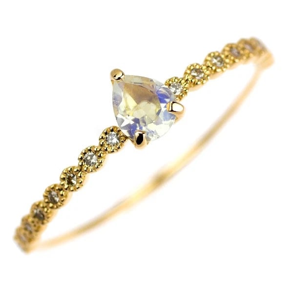 K18YG MOONSTONE DIAMOND RING: K18YG Moonstone Diamond Ring Brand: None Type: Ring Material: Metal Purity K18 Metal Gold Main Stone/Creation moonstone Color: None Size: 8.25 - 8.5 US Accessories: None Accessories Notice: