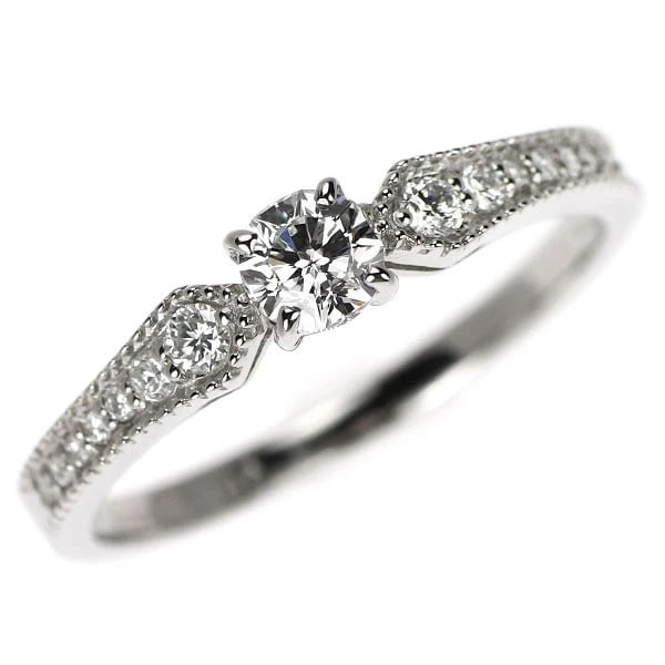 PT900 DIAMOND RING: Pt900 diamond ring Brand: None Type: rings Material: Pt900 Color: Pt Size: 5.5 - 5.75 Accessories: None Accessories Notice: When purchasing pre-owned goods, please refer to the photos of the