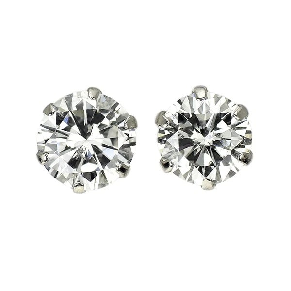 PT900 LDH DIAMOND EARRINGS: Pt900 LDH Diamond Earrings Brand: None Type: piercing Material: Metal Purity 900 Metal Platinum Main Stone/Creation Natural Color: none Size: Length/Width/Diameter5.5 Accessories: None