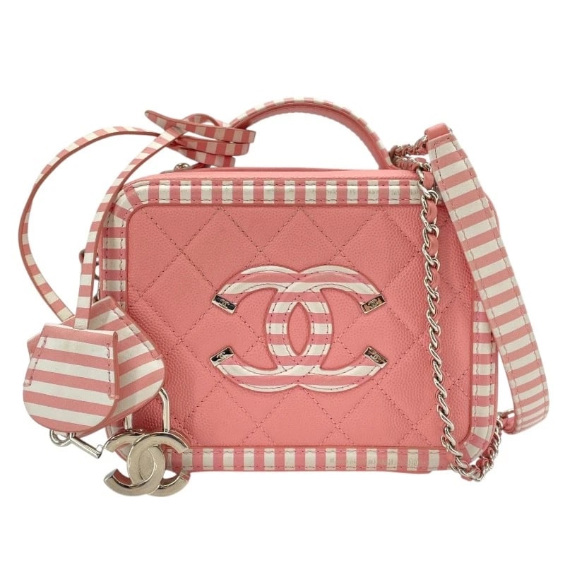 CHANEL CC FIGLEY SMALL VANITY BAG SHOULDER BAG: CHANEL CC Figley Small Vanity Bag Shoulder Bag Brand: CHANEL Type: Shoulder Bag Material: Caviar skin Color: Pink x White SVHardware Size: W6.3 x H4.7x D2.8inch Shoulder:51.2inch Accessories: