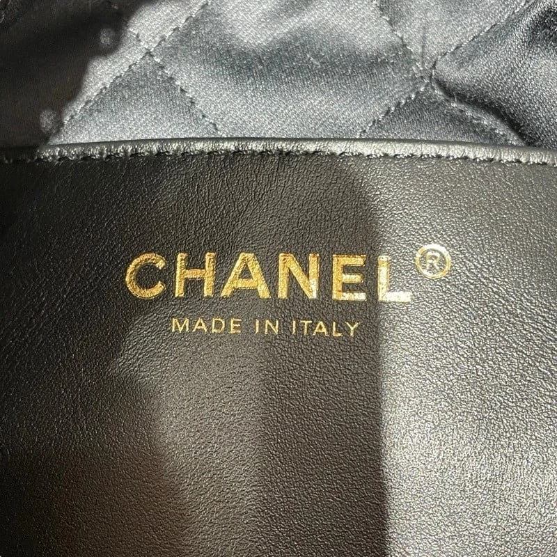 CHANEL 22 MINI SHOULDER BAG - 6