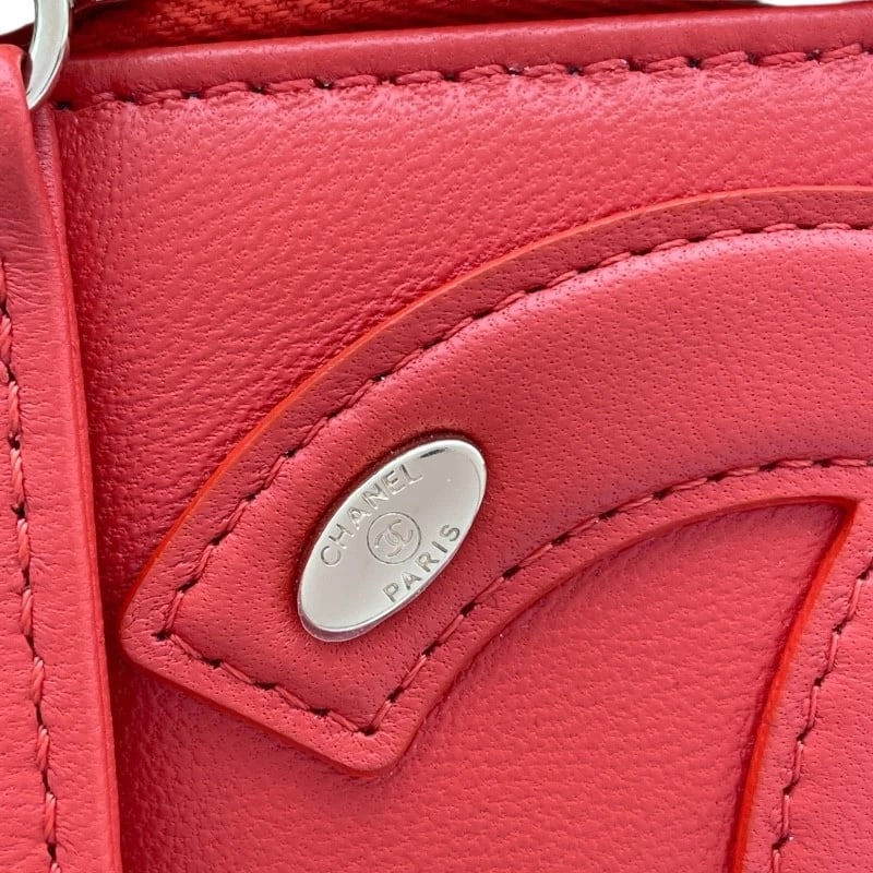 CHANEL VANITY SHOULDER BAG - 7