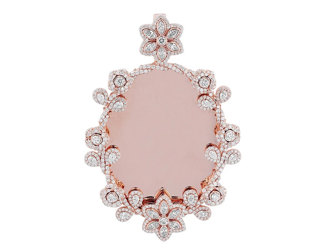 PEAR-MARQUISE FLOWER DIAMOND OVAL MEMORY PENDANT: Pear-Marquise Flower Diamond Oval Memory Pendant Brand: None Type: Pendant Material: 10k Rose Gold Main Stone/Creation Natural Color: Rose Gold Size: Dimension L 2.5", W 1.7" Accessories: None