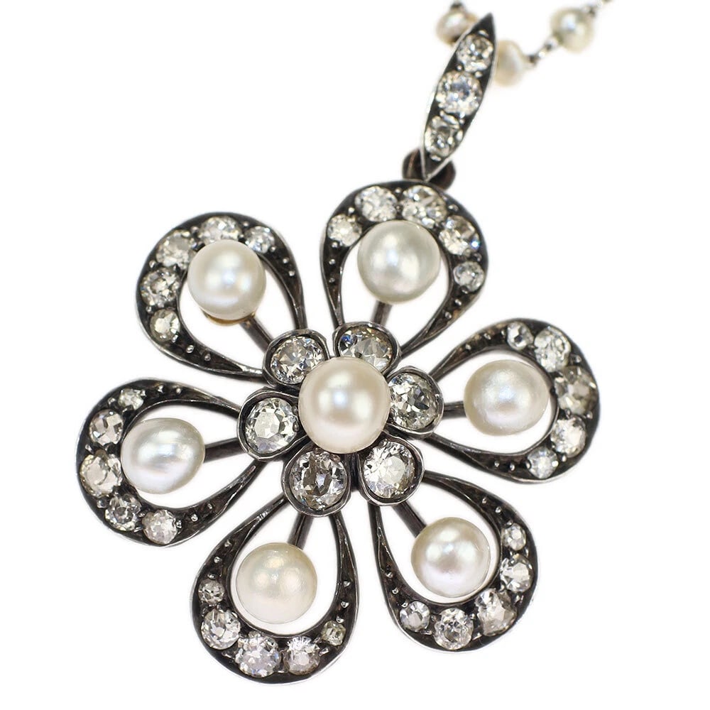 K14WG/PT850/K10WG PEARL/PEARL OLD CUT DIAMOND PENDANT NECKLACE: k14wg/pt850/k10wg pearl/pearl old cut diamond pendant necklace Brand: None Type: Pendant Necklace Material: Metal Purity None Metal K10WG Main Stone/Creation pearl/pearl Color: None Size: