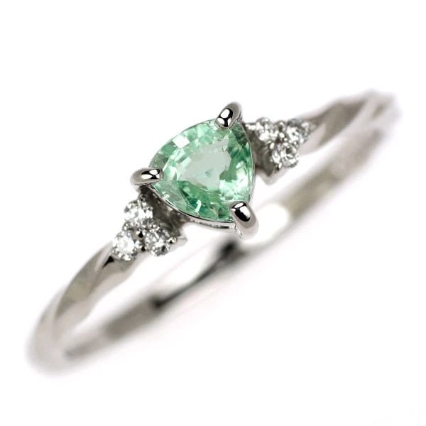 RARE PT950 PARAIBA TOURMALINE DIAMOND RING: Rare Pt950 Paraiba Tourmaline Diamond Ring Brand: None Type: Ring Material: Metal Purity 950 Metal Platinum Main Stone/Creation tourmaline Color: None Size: 5.25 US Accessories: None