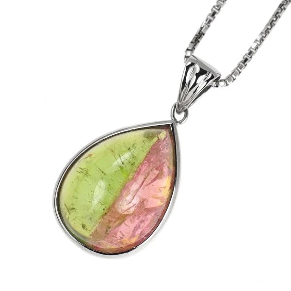 PT900/ PT850 BICOLOR TOURMALINE PENDANT NECKLACE: Pt900/ Pt850 Bicolor Tourmaline Pendant Necklace Brand: None Type: Pendant Necklace Material: Metal Purity 850 Metal Platinum Main Stone/Creation tourmaline Color: None Size: Necklace: Chain