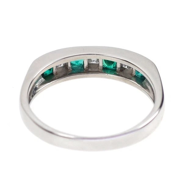 PT900 EMERALD DIAMOND RING - 2