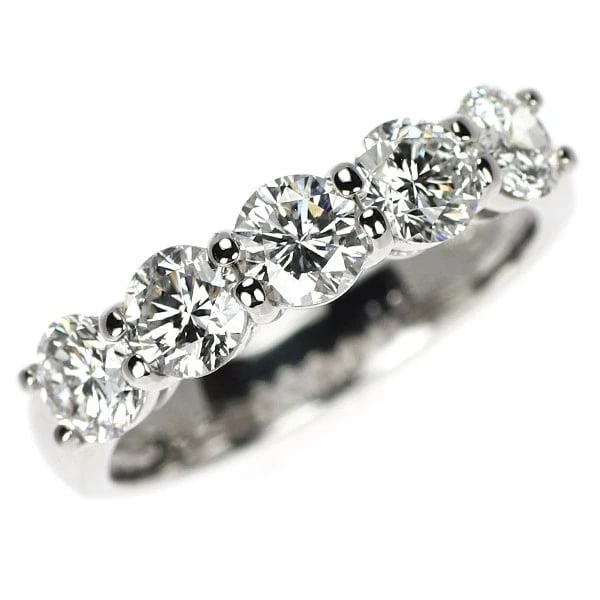 PT950 ALL GRADED DIAMONDS 1PC MULTI-FACETED DIAMOND RING: Pt950 All Graded Diamonds 1pc Multi-faceted Diamond Ring Brand: None Type: Ring Material: Metal Purity 950 Metal Platinum Main Stone/Creation Natural Color: None Size: 6 US Accessories: None <