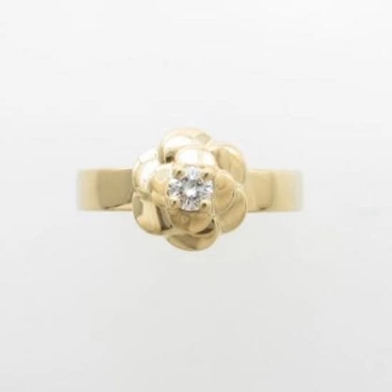 CHANEL CAMELLIA YELLOW GOLD DIAMOND RING: CHANEL Camellia Yellow Gold Diamond Ring Brand: CHANEL Type: Ring Material: 18k Yellow Gold Main Stone/Creation Natural Color: Yellow Gold Size: 3.5-4 US Accessories: None Accessories Notice: