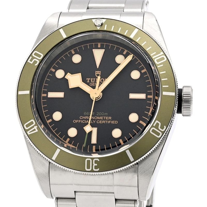 TUDOR BLACK WATCH: TUDOR Black Watch Brand: TUDOR Type: Wristwatch Material: Band MaterialStainless Steel, Band MaterialStainless Steel, Case MaterialCase MaterialN/A Color: black Size: Wrist SizeNA, Case