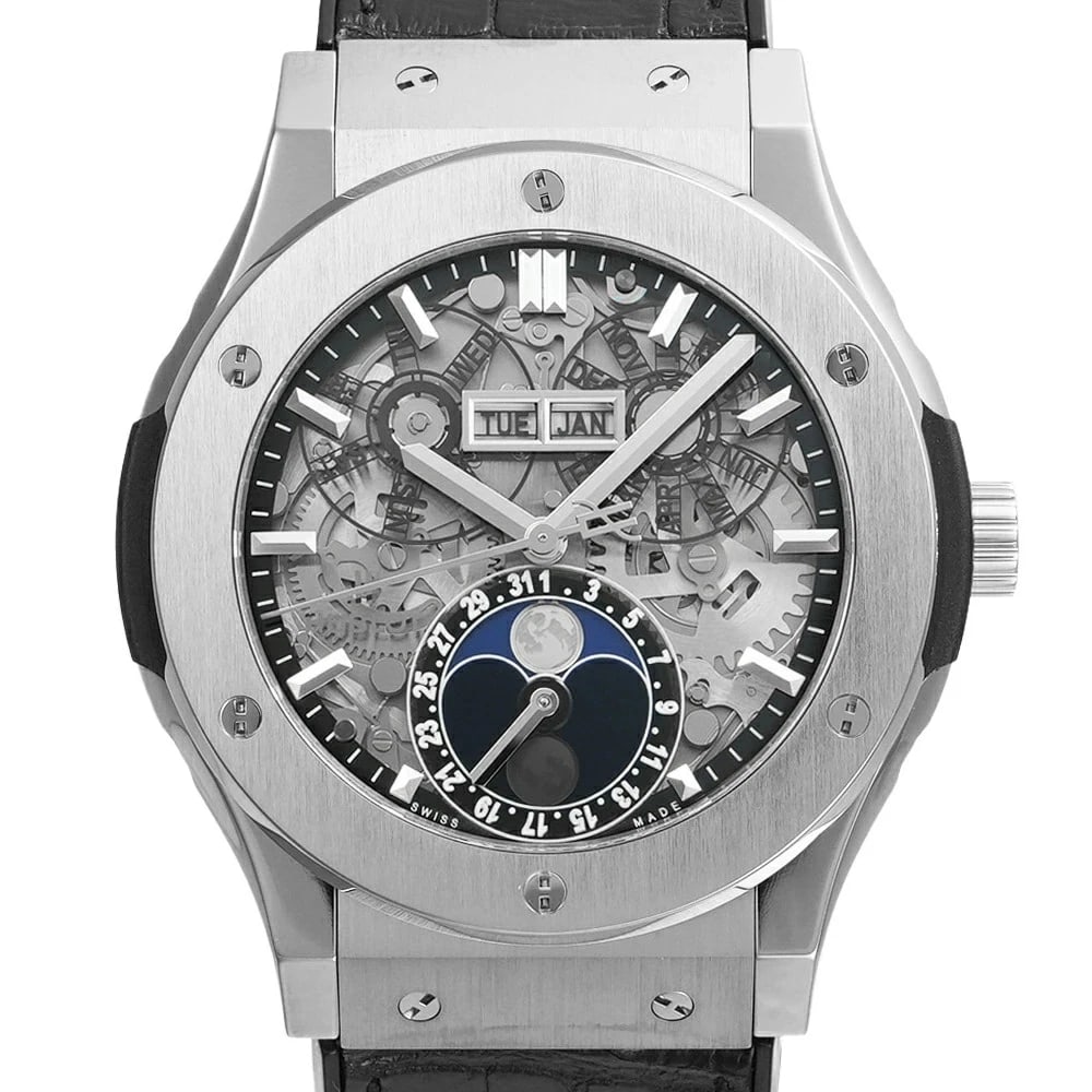HUBLOT CLASSIC FUSION WATCH: HUBLOT Classic Fusion Watch Brand: HUBLOT Type: Wristwatch Material: Band MaterialTitanium, Band MaterialTitanium, Case MaterialCase MaterialN/A Color: none Size: Wrist SizeNA, Case Size45mm x